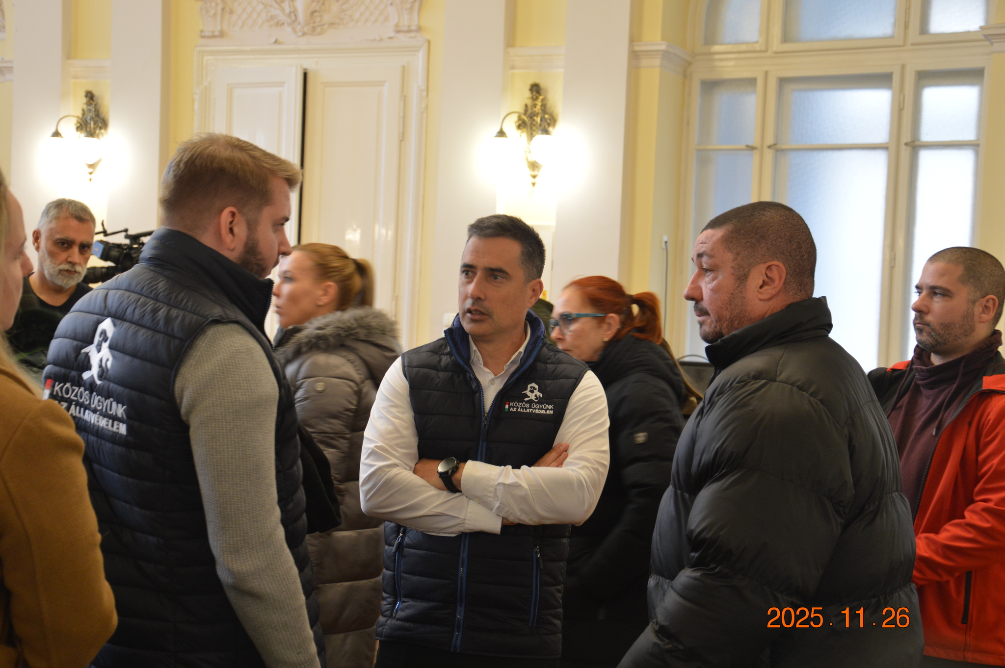 Ovádi Péter Rozi tárgyalásán