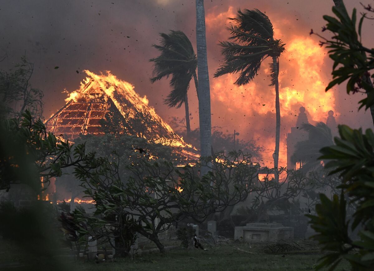 Tűz Maui szigetén - A történelmi jelentőségű Waiola templom is a lángok martalékává lett