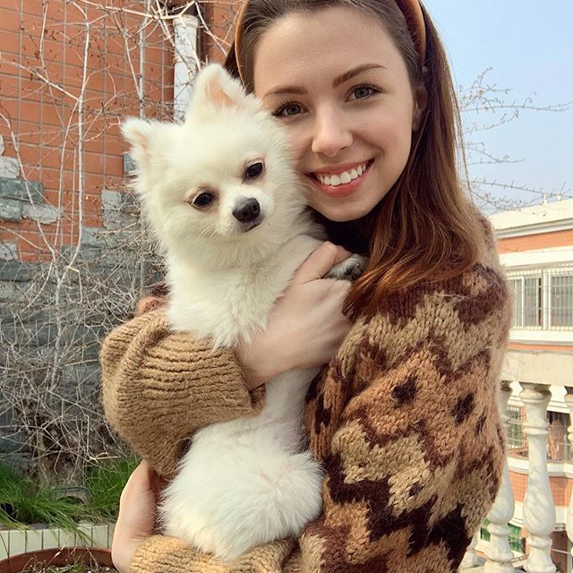 Anastasiya Zinchenko nem hagyja el Kínát a kutyája nélkül