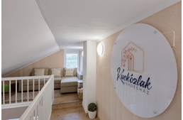 Wellness élmények Neked, biztonságos kert és kutyabarát szolgáltatások kutyusodnak a Kuckózlak Vendégházban